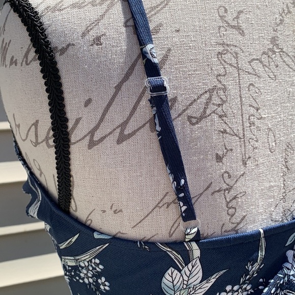 Speechless Juniors Navy/Royal Floral Faux Wrap Dress - Picture 10 of 16